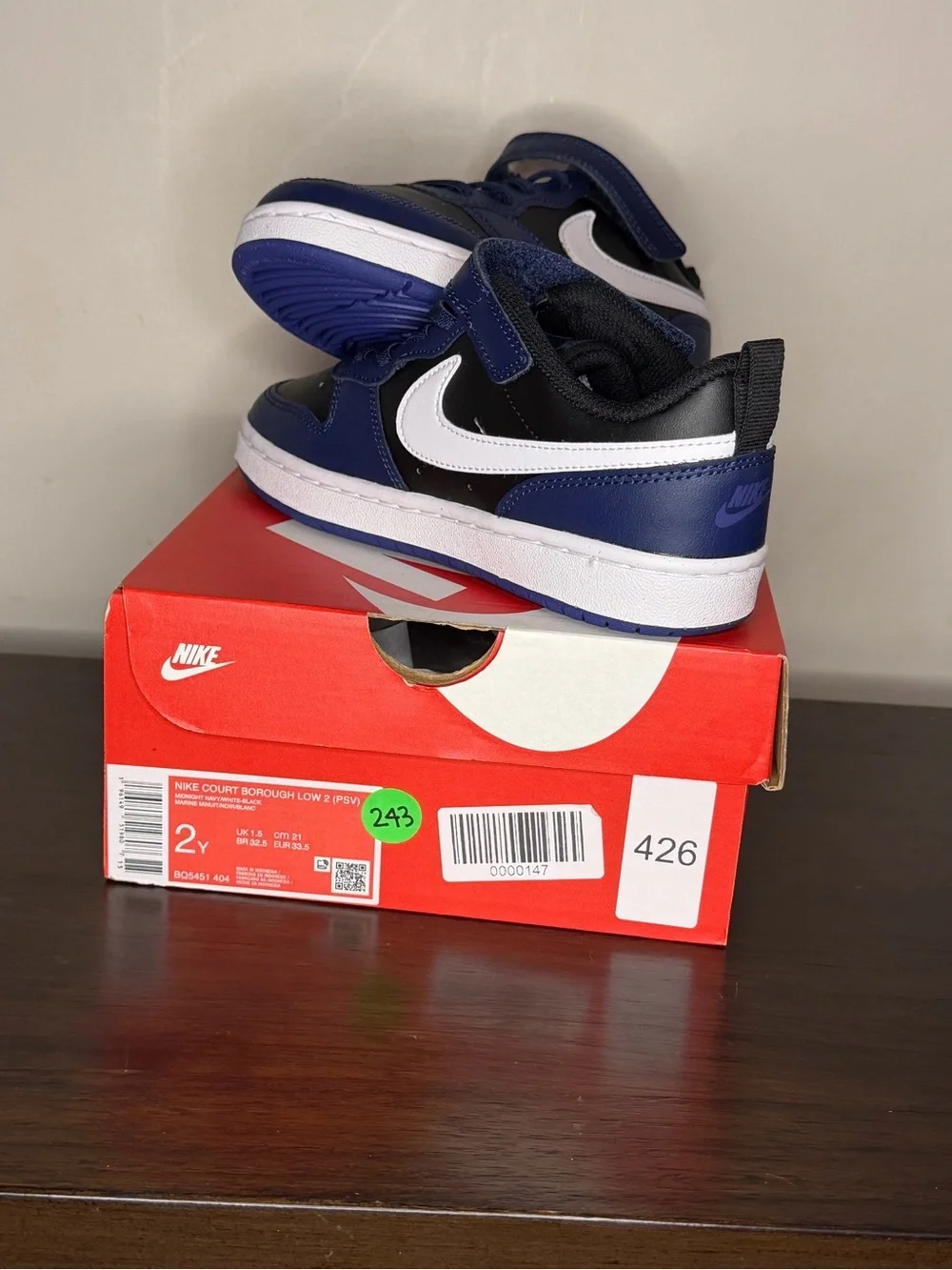 Nike Court Borough Low 2